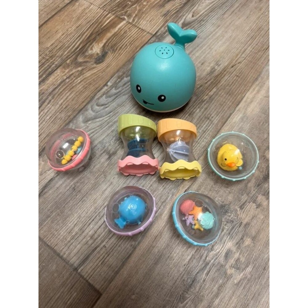 Baby bath toy bundle